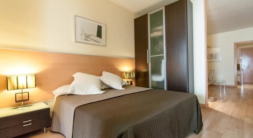 Apartamentos Alos Βαρκελώνη Εξωτερικό φωτογραφία
