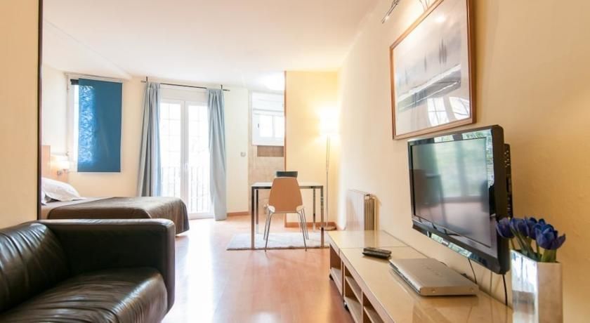 Apartamentos Alos Βαρκελώνη Εξωτερικό φωτογραφία